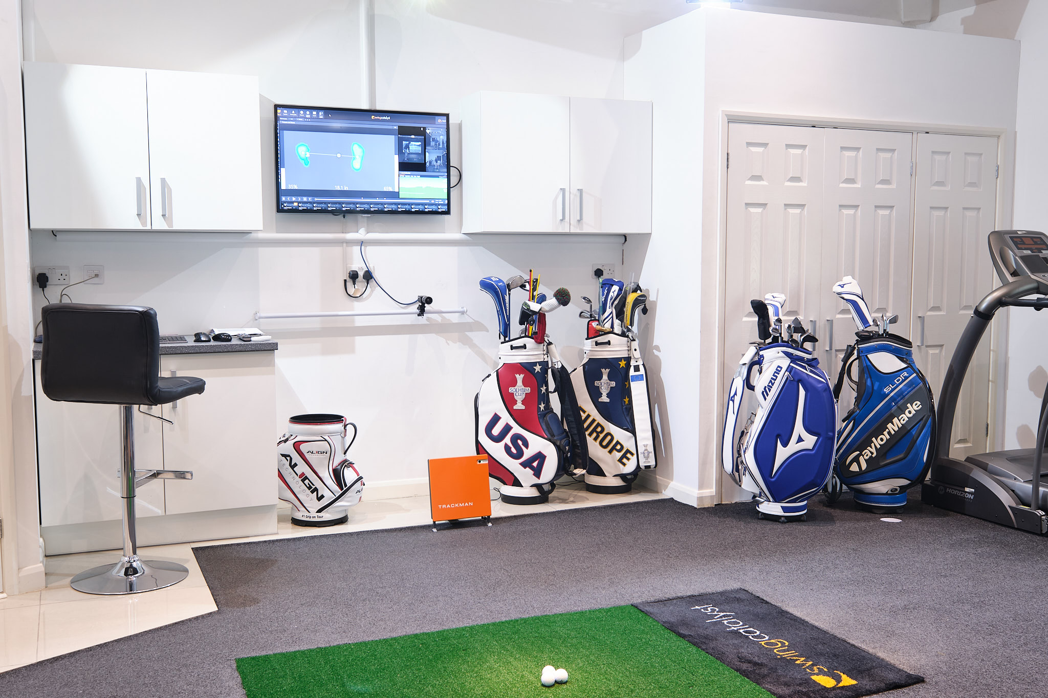 Keith Wood Golf studio and academy interior